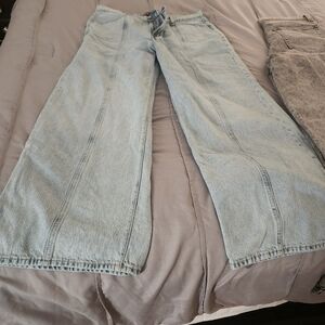 2 Pairs of Gap Casual Light Blue Wide-Leg Jeans and Acid Black Jeans